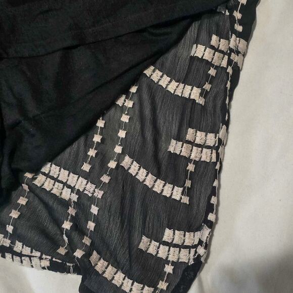 Tiny abstract embroidered split neck sleeveless tunic black & white size XS - Picture 6 of 14